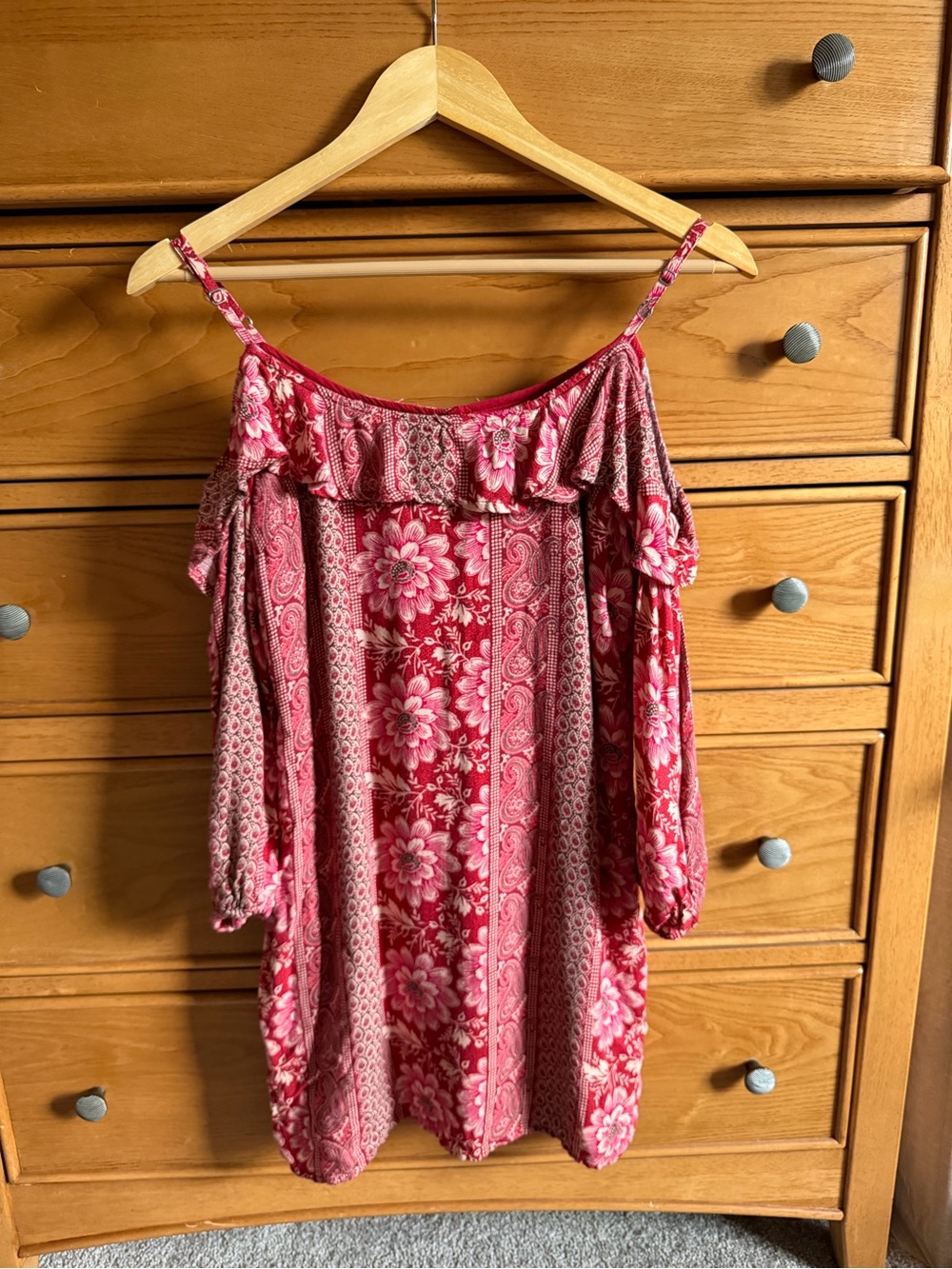 Hollister Dress S Red Floral Patchwork Cold Shoulder Bohemian Festival Indie